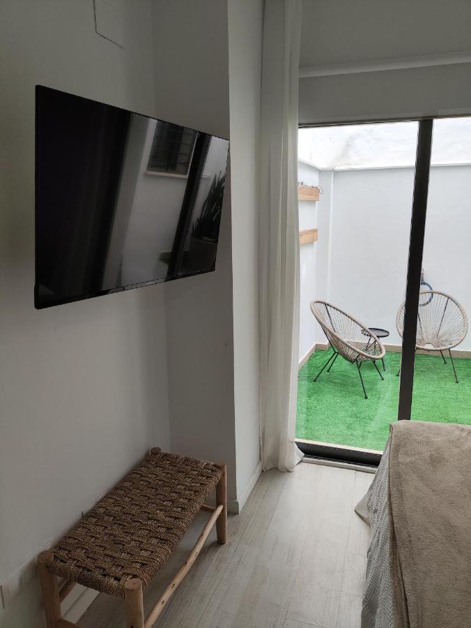Apartamento Dos Aceras Malaga Exterior photo