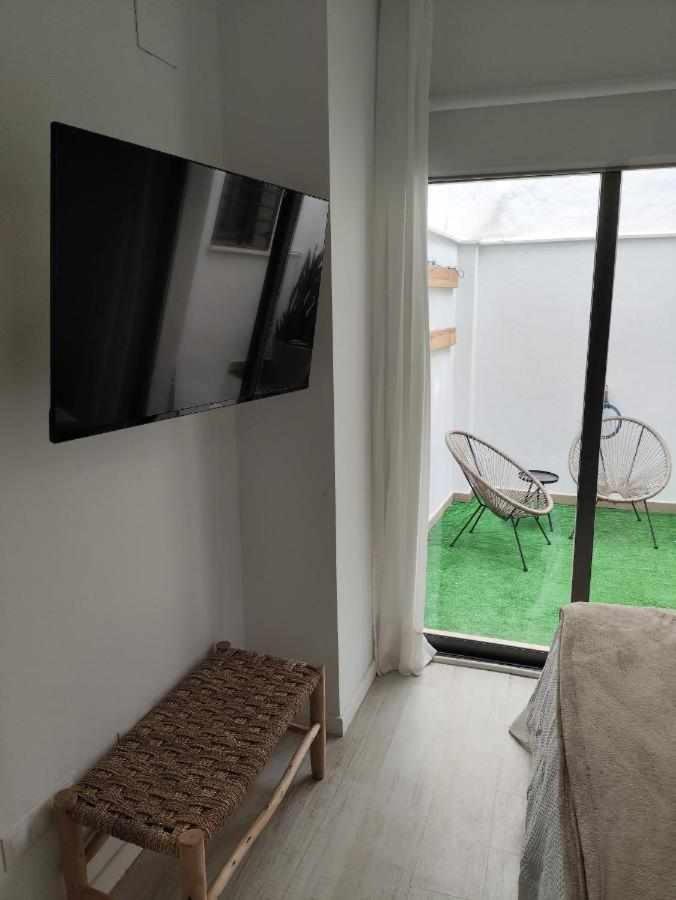 Apartamento Dos Aceras Malaga Exterior photo