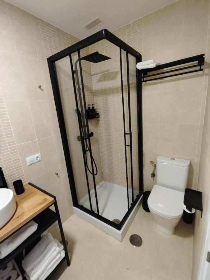 Apartamento Dos Aceras Malaga Exterior photo